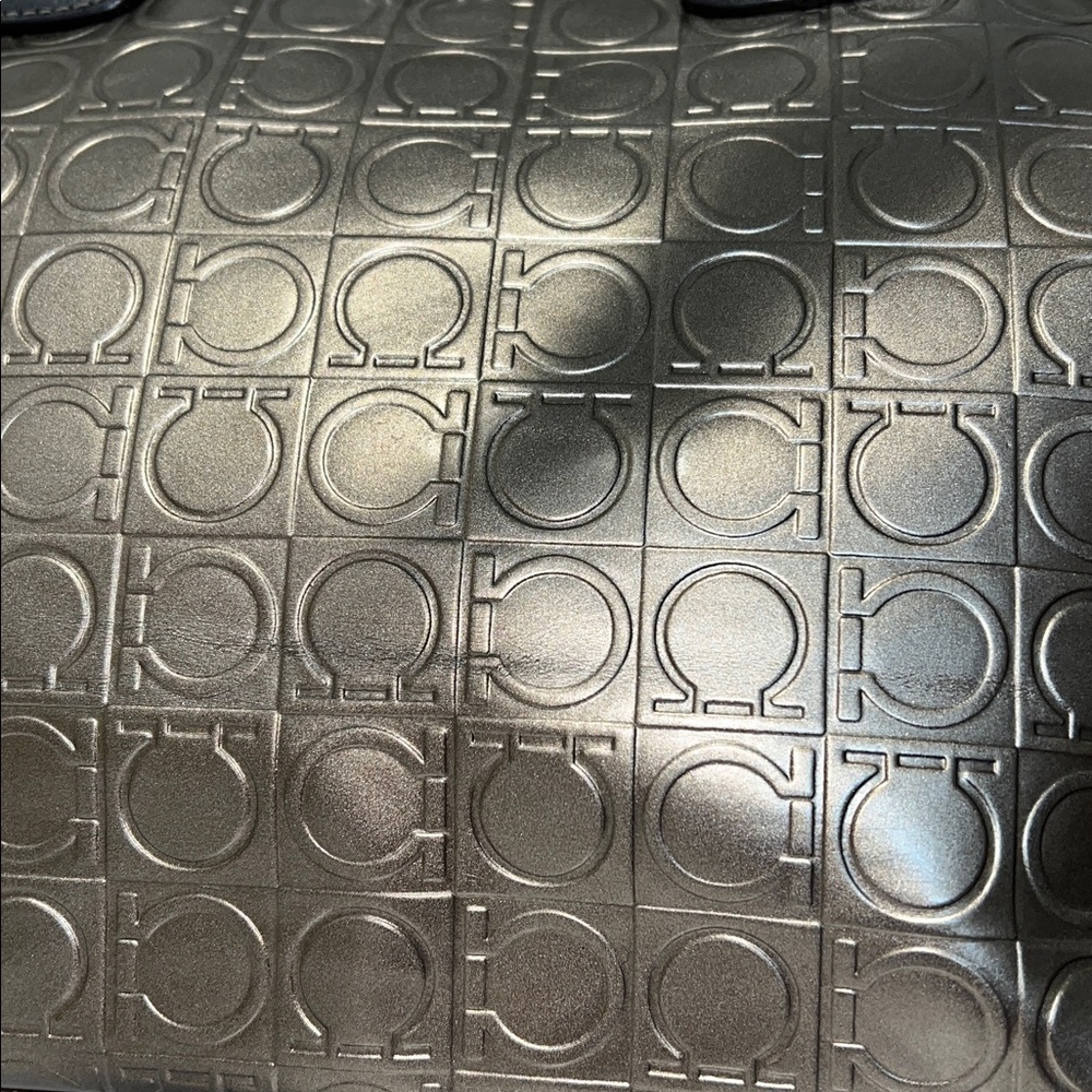 Salvatore Ferragamo Metallic Gold Tote - Picture 10 of 10